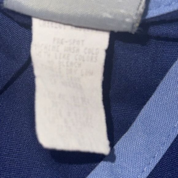 Metro Scrubs Navy Blue V-Neck Scrub Set With Light Blue Trim & Drawstring Pants - Picture 3 of 15